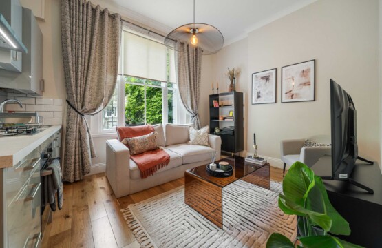Book Serviced Apartments in London